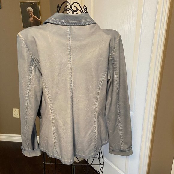 Point Zero Vegan Leather Jacket Sky Blue Size L NWT - Picture 3 of 16